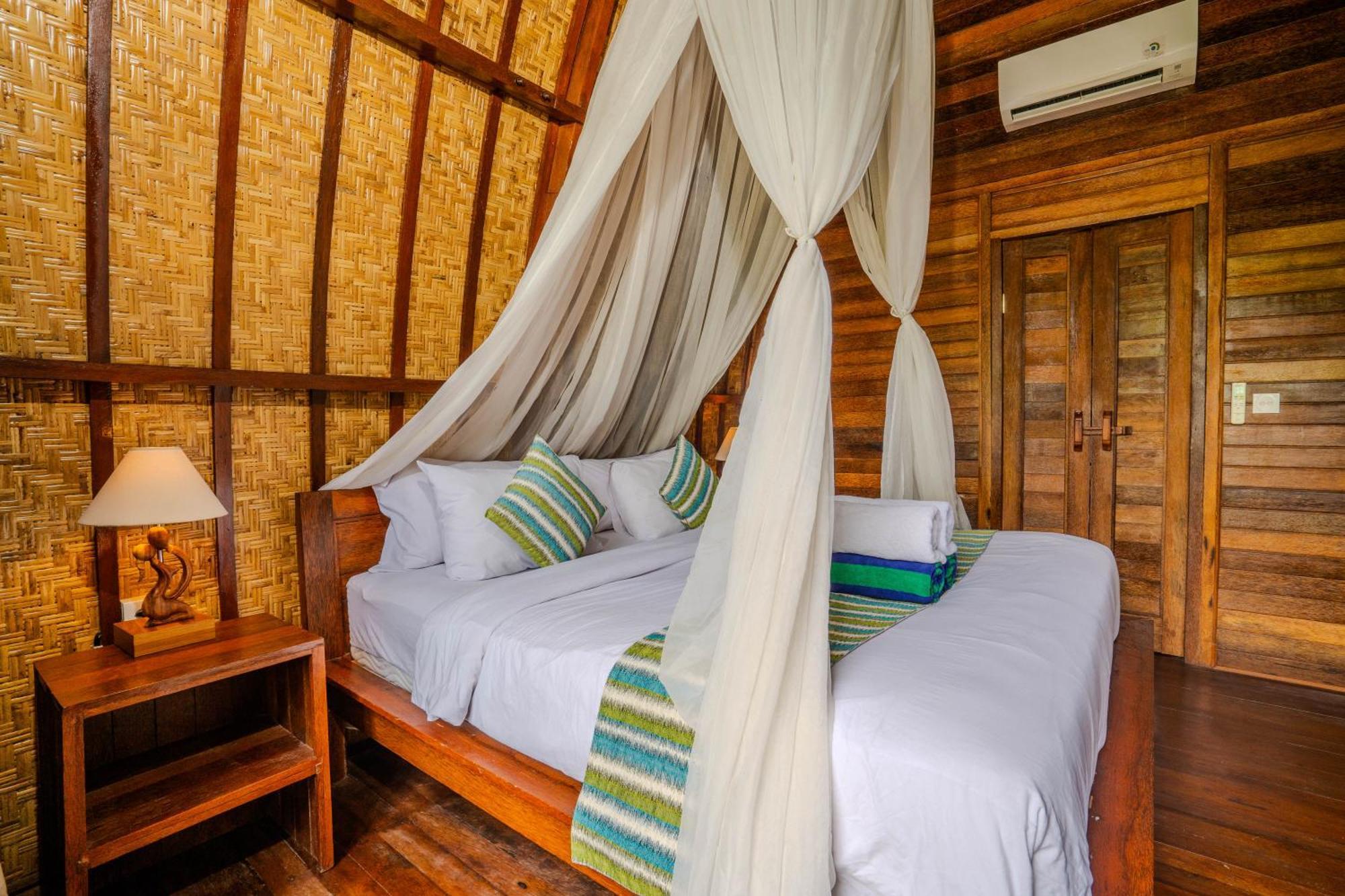 Lumbung Bukit Resort Uluwatu Exterior foto