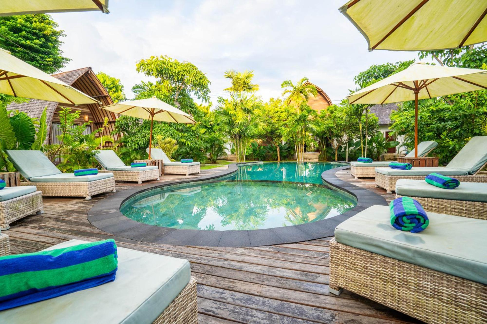 Lumbung Bukit Resort Uluwatu Exterior foto